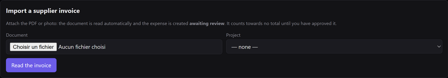 Importing a supplier invoice: the document, the project, and the read button.