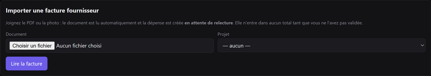 L’import d’une facture fournisseur : le document, le projet, et le bouton de lecture.